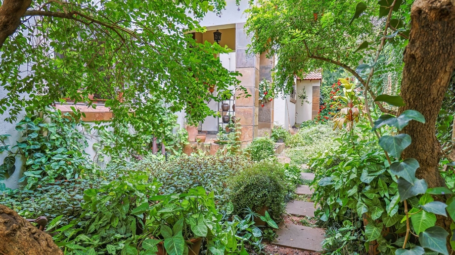 7 Bedroom Property for Sale in Cashan North West